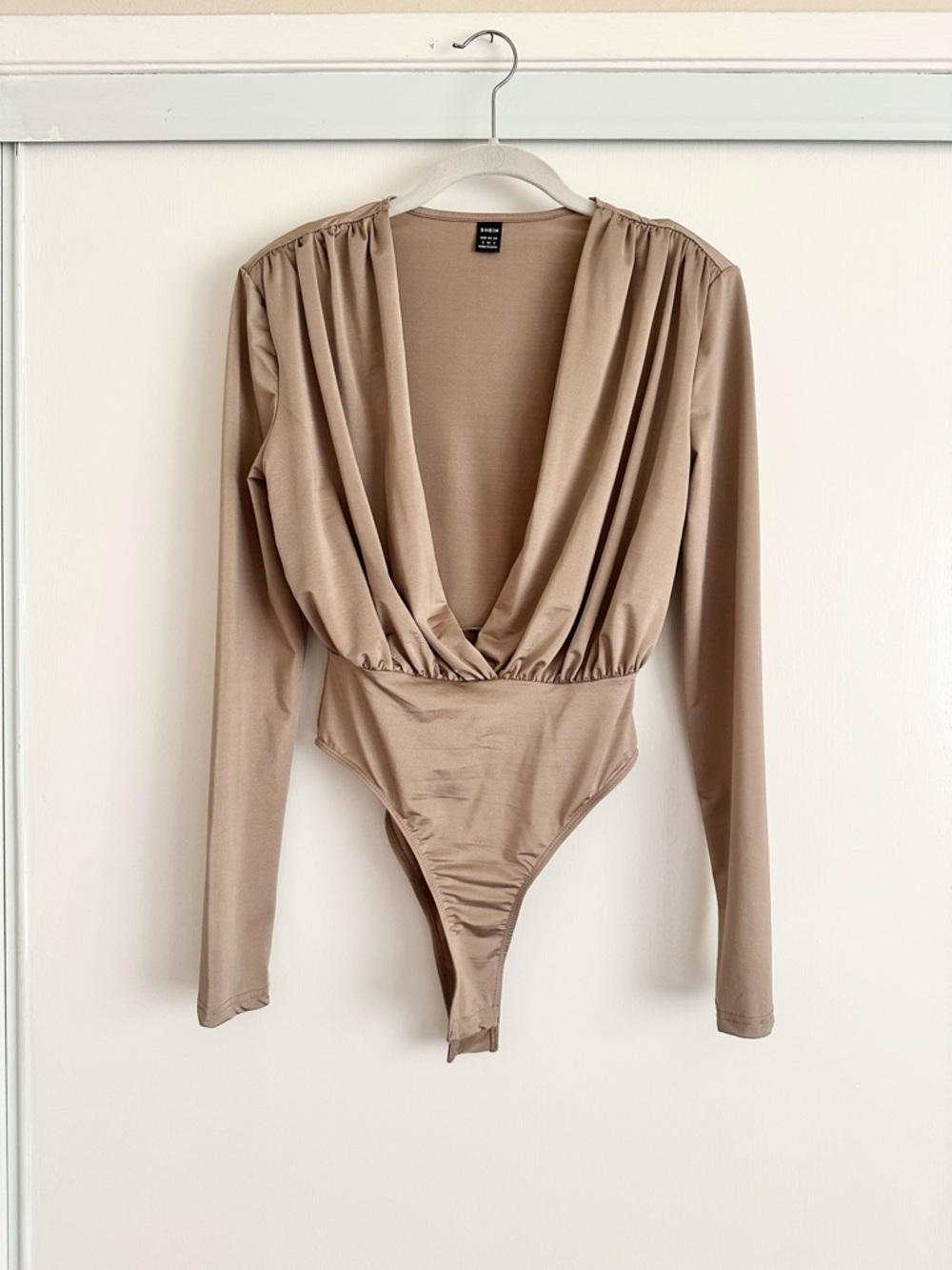 SHEIN Sz 4 Bronze l/s Plunge V- Neck Bodysuit